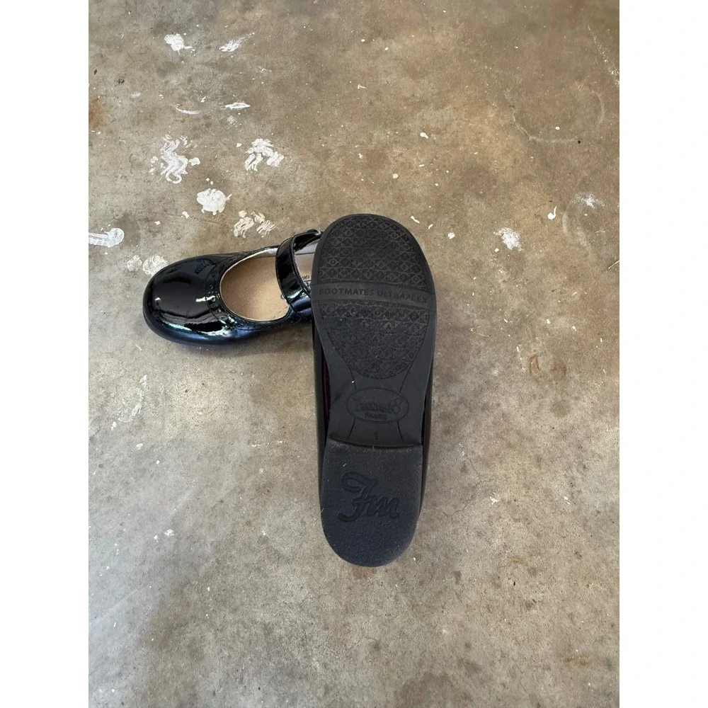 Footmates Emma Black Patent Leather Mary Jane Shoes Kids Size 1 Wide EMMA-3106